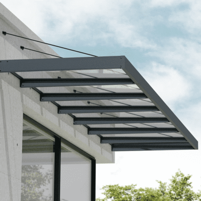 גגון Sophia XL אפור 1.4×6.6 – קירוי שקוף או לבן אופל לבחירה